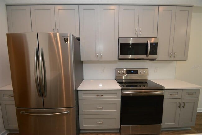 Building Photo - 12 Smokehouse Pl