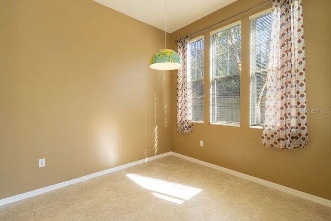 Building Photo - 9918 SW 52nd Rd