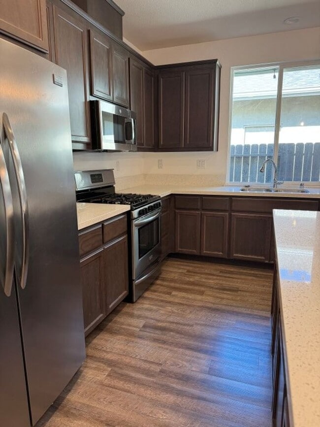 Building Photo - Charming 3-Bedroom, 2-Bath Home in Desirab...