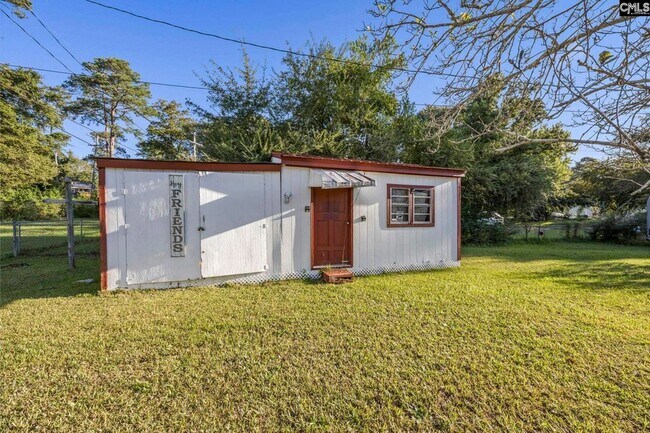 Building Photo - 1709 Woodfield Dr