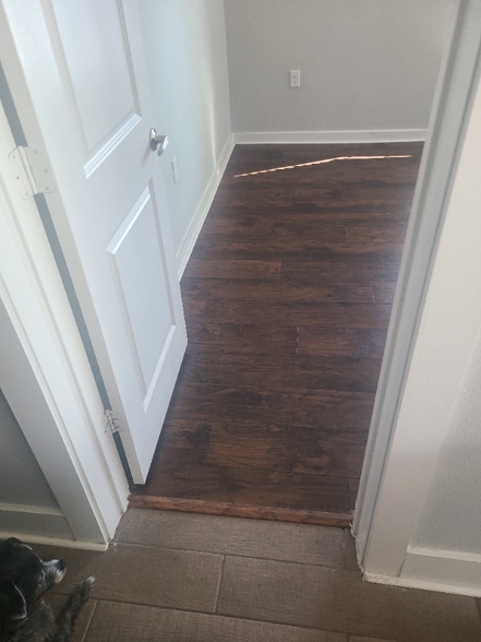 Building Photo - 2535 Sharon St