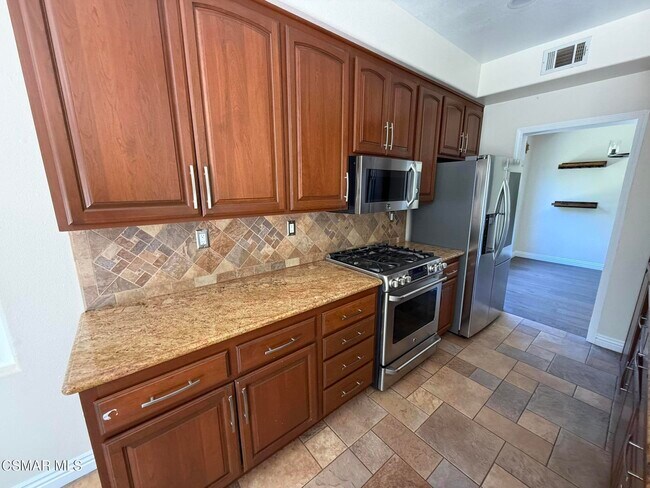 Building Photo - 4017 Havenridge Ct