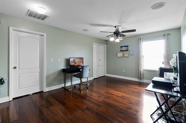 Building Photo - 15210 Montesino Dr
