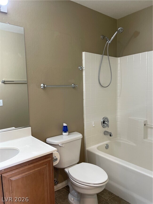 Building Photo - 3590 Laguna Veneta Ave