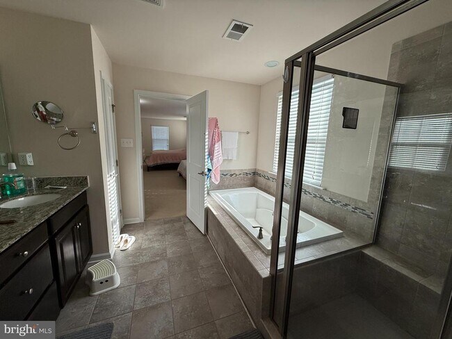 Building Photo - 13604 Providence Trail Cir