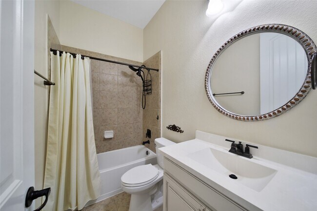 Building Photo - 22714 Alderdale Ln