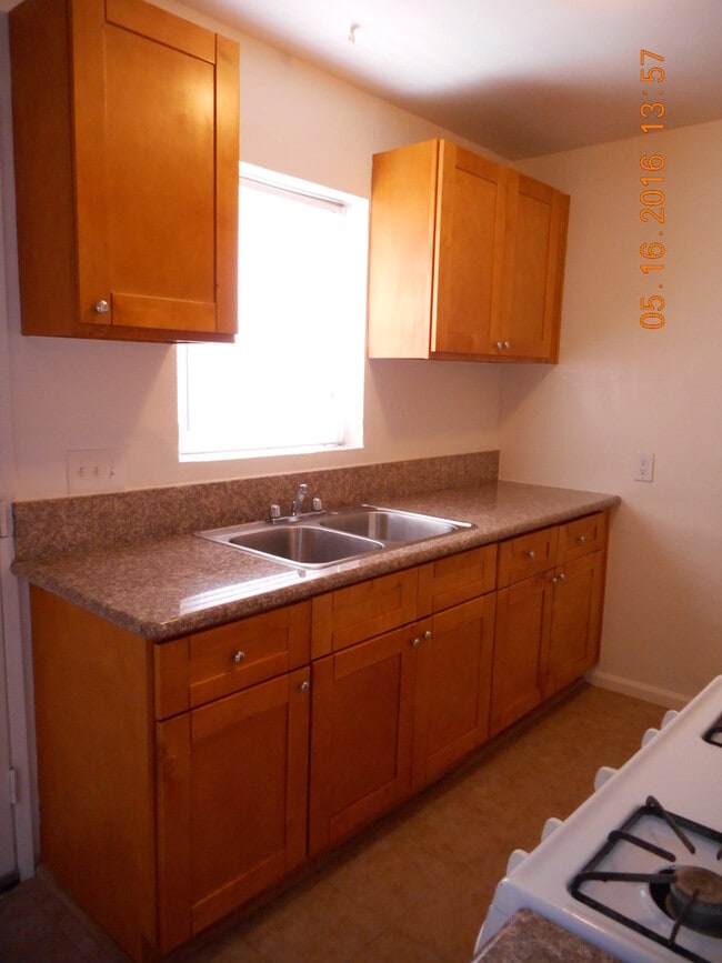 Building Photo - 1111WA