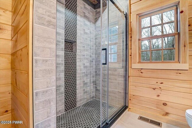 Building Photo - 138 Marquise Dr