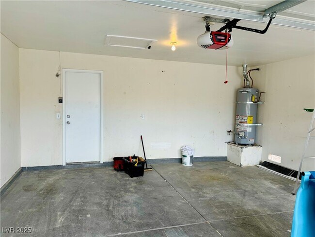 Building Photo - 3713 Cactus Wheel Ct