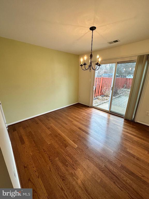 Building Photo - 7943 Timarand Ct