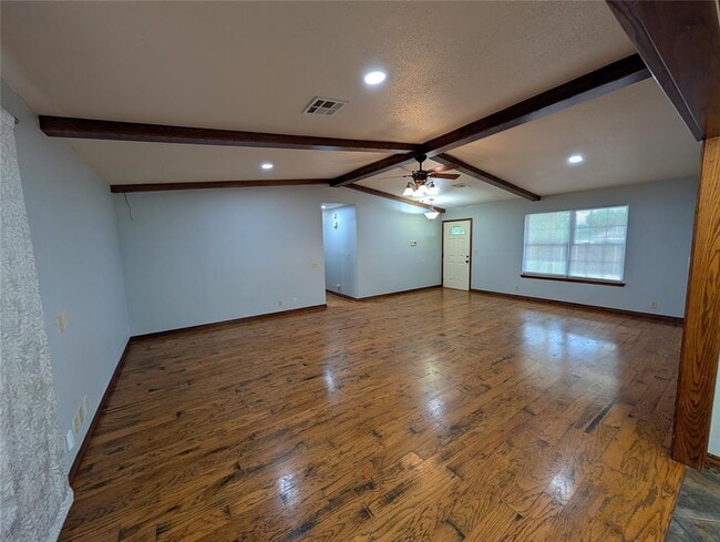 Building Photo - 409 SW 27th Pl