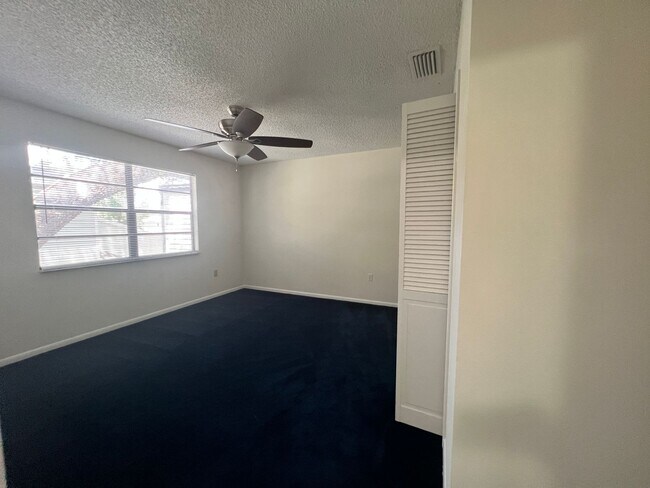 Building Photo - 3583 Raintree Cir
