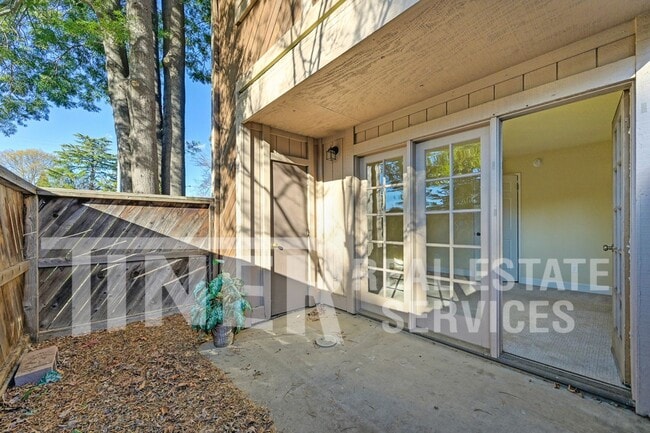 Building Photo - 7711 Juan Way