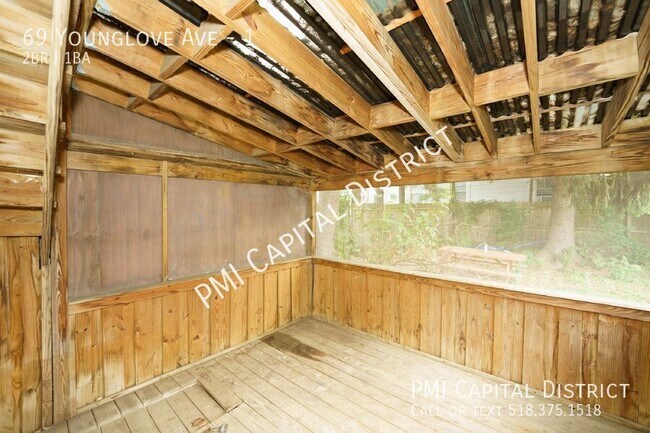 Building Photo - 69 Younglove Ave