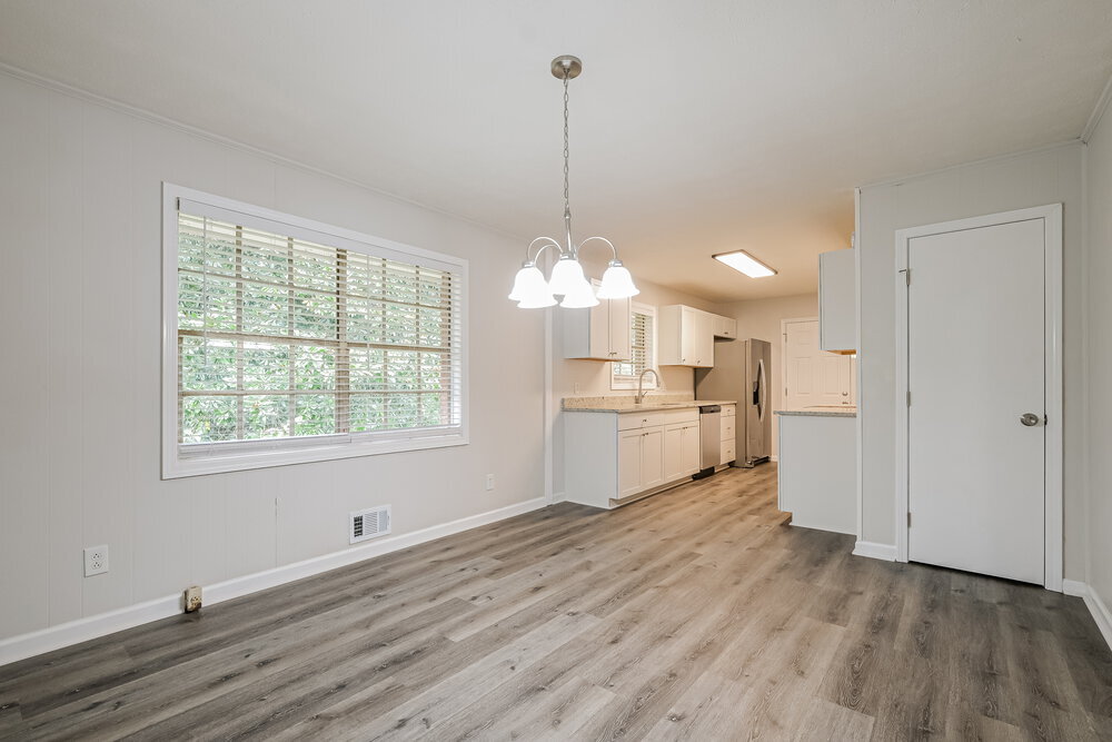 Building Photo - 2255 Emerald Castle Dr