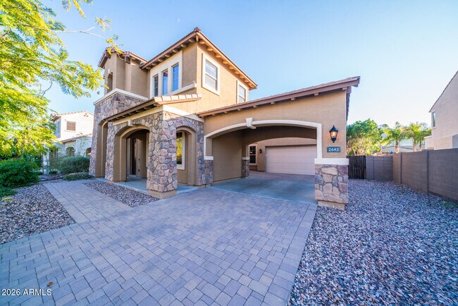 Building Photo - 2681 E Hampton Ln