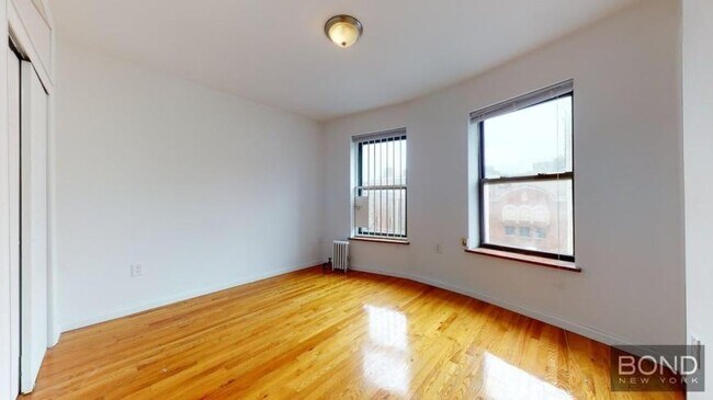 Building Photo - 4 bedroom in Manhattan NY 10003