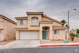 Building Photo - Gorgeous, recently renovated Green Valley ...