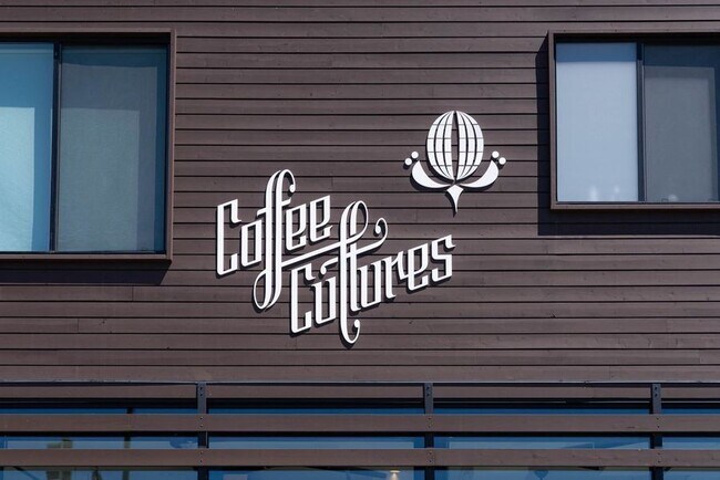 Building Photo - Updated Apartment near BART.  6 Weeks Free!