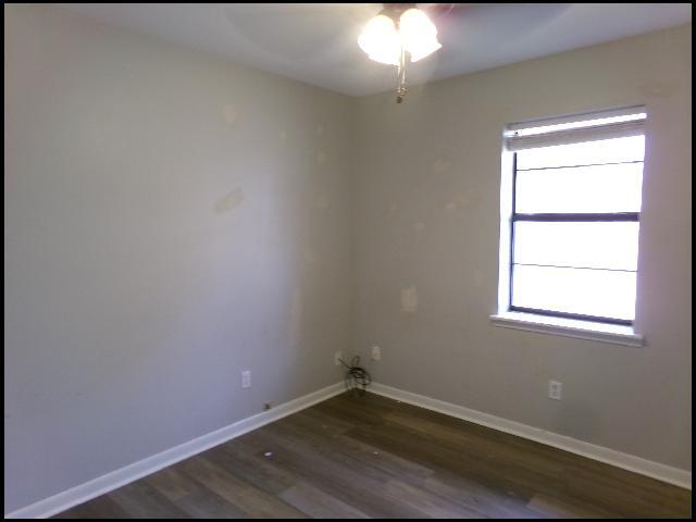 Building Photo - 34 Paige Ave