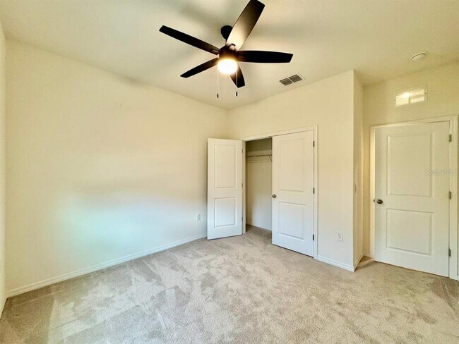 Building Photo - 12544 Shining Willow St
