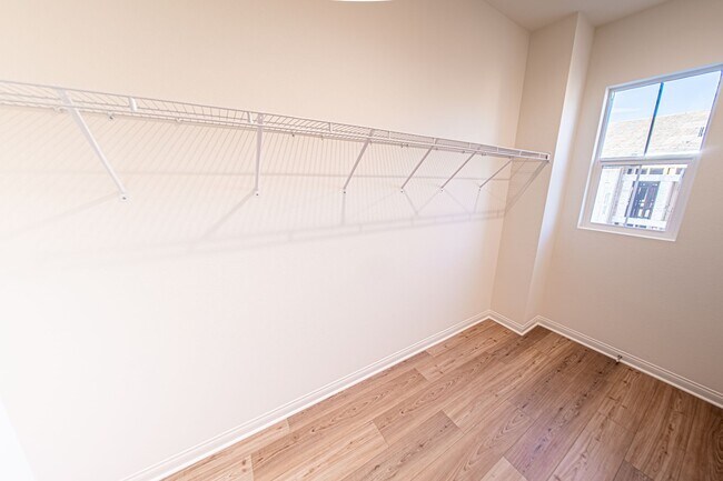 Building Photo - Brand New 3 Bedroom