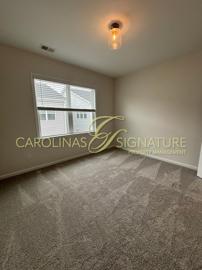 Building Photo - Brand New; Former Model Home; 3BR/2.5BA Townhouse