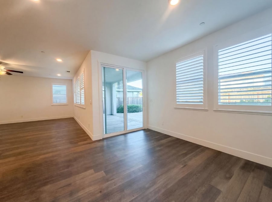 Building Photo - 8292 Triplefin Way