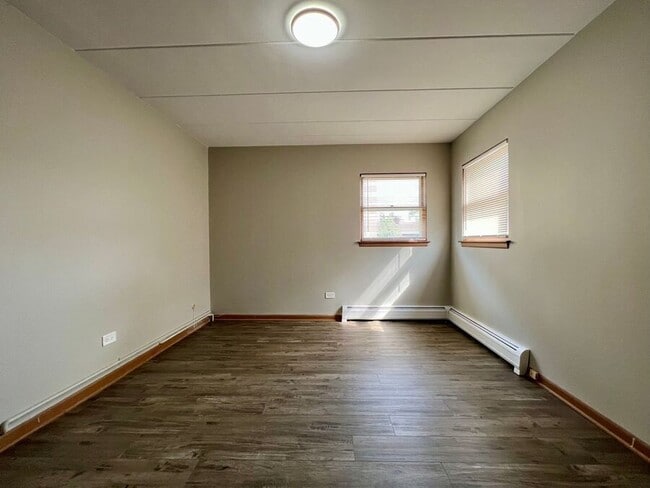 Building Photo - 8021 W 30th St