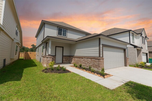 Building Photo - 2906 Briggs Dr