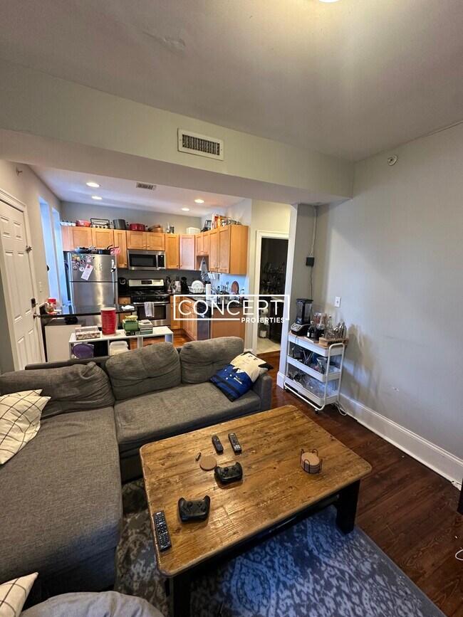 Building Photo - 14 Sewall St