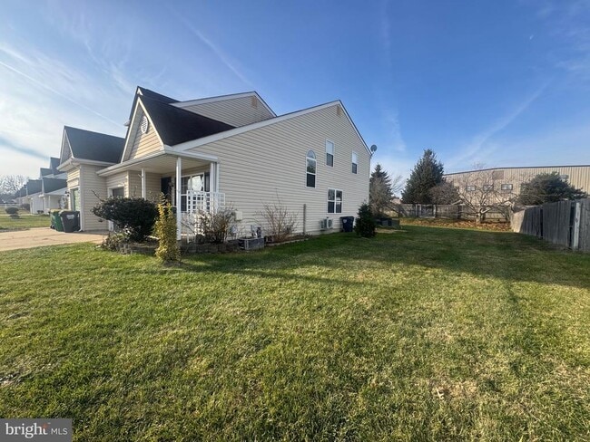 Building Photo - 136 Redden Ln