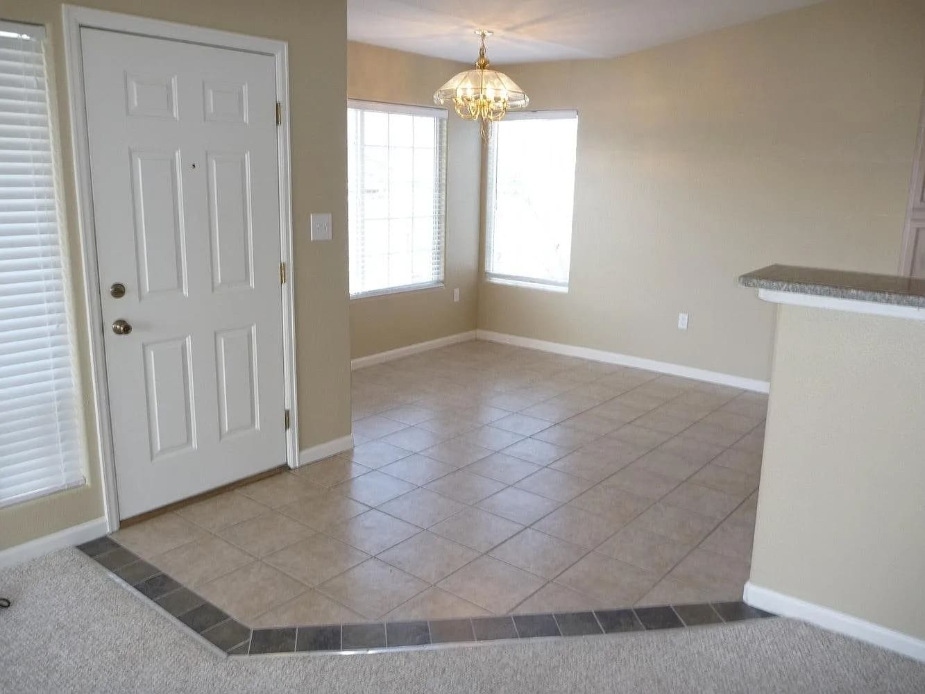 Eating area - 8415 Pebble Creek Way