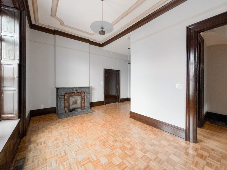 Building Photo - 238 S Ashland Ave