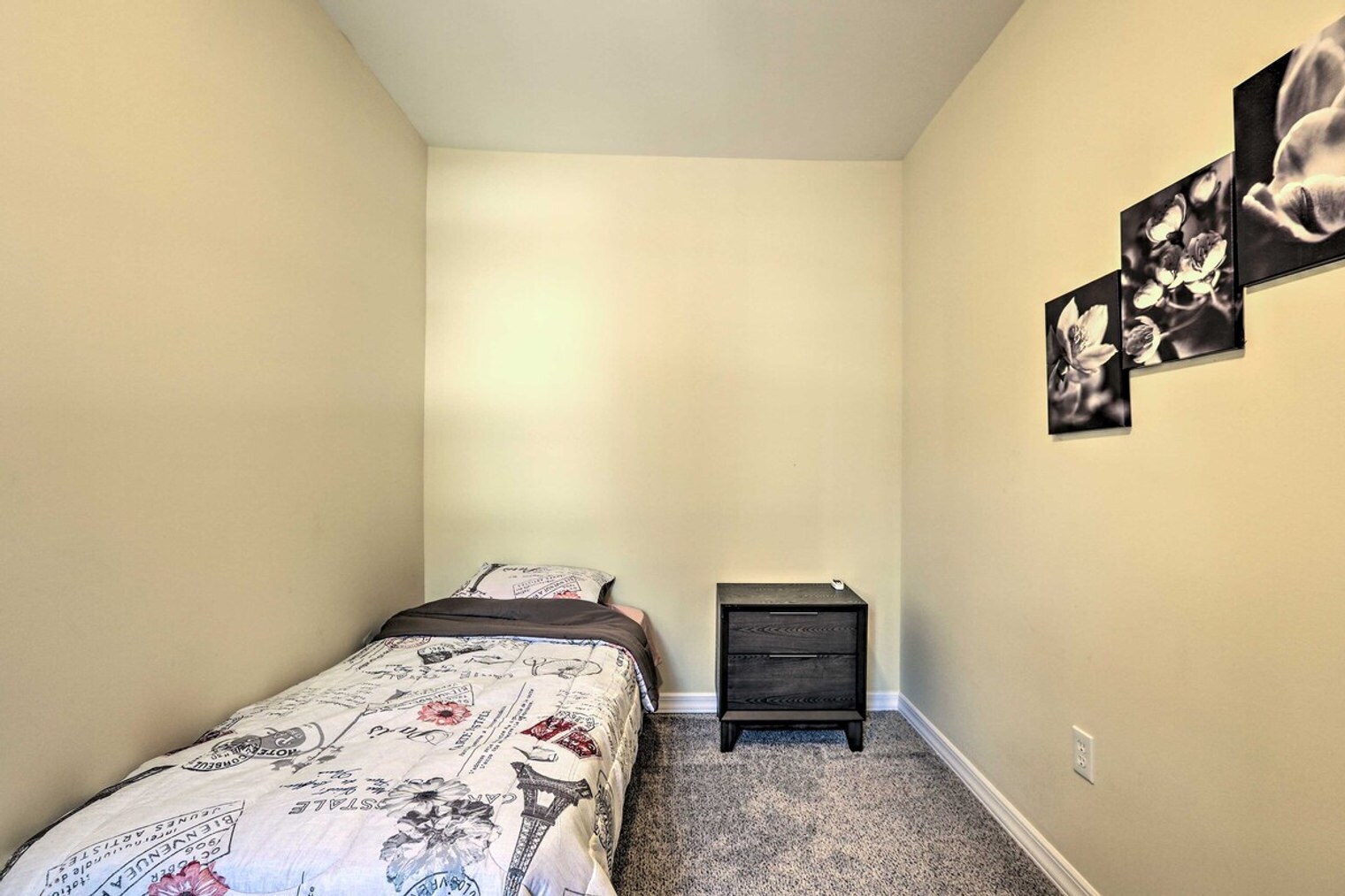 Building Photo - 1621 St. Paul St