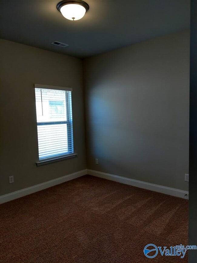 Building Photo - 116 Shrewsberry Dr