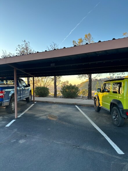 Building Photo - 4800 N Stanton St