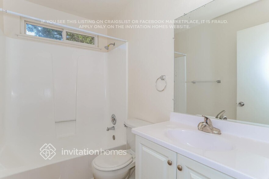 Building Photo - 3629 Pullman Dr