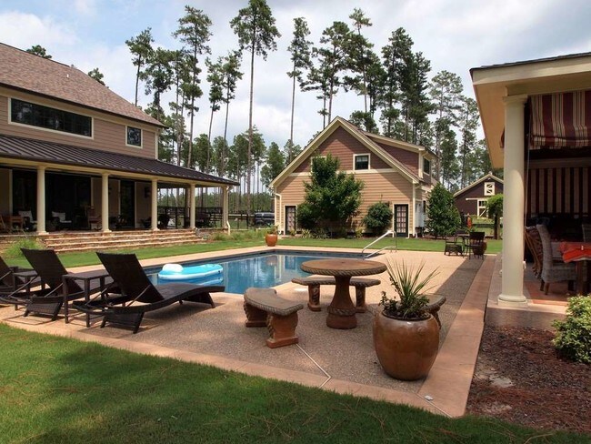 Building Photo - 169 Reynwood Vista