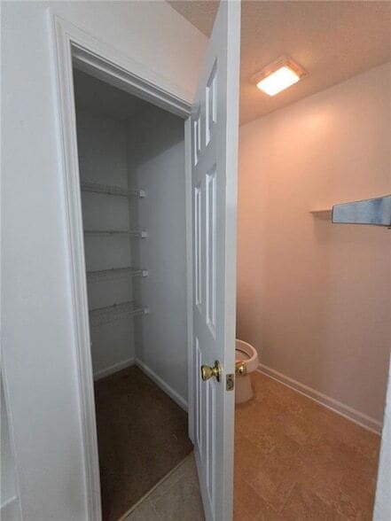 Building Photo - 357 Azalea Cir