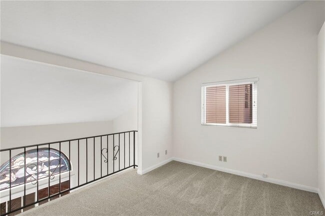 Building Photo - 514 9th St