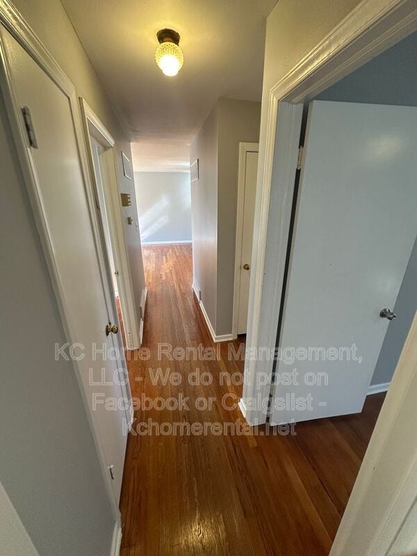 Building Photo - 5216 NE 44th St