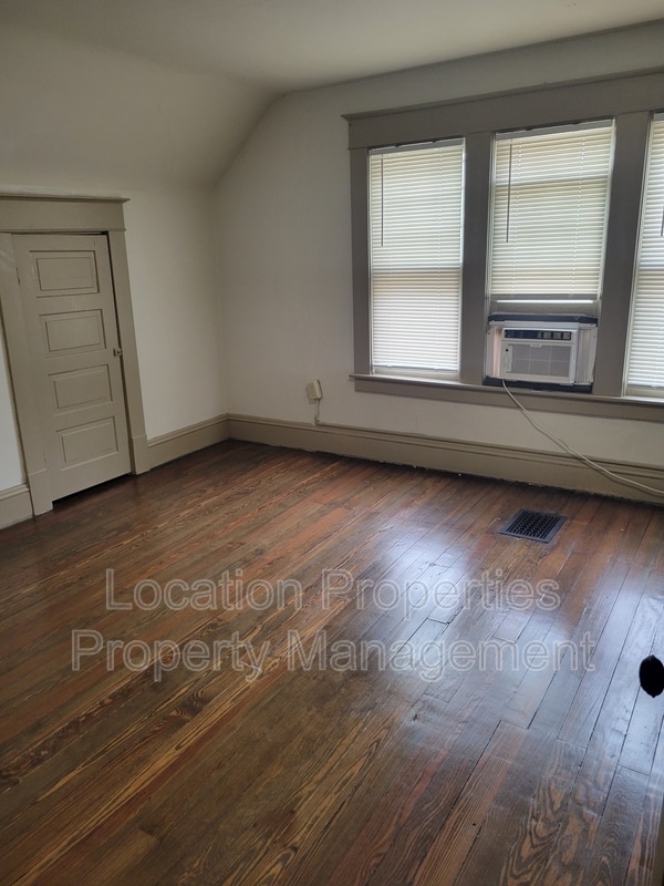 Building Photo - 1244 Louisiana St