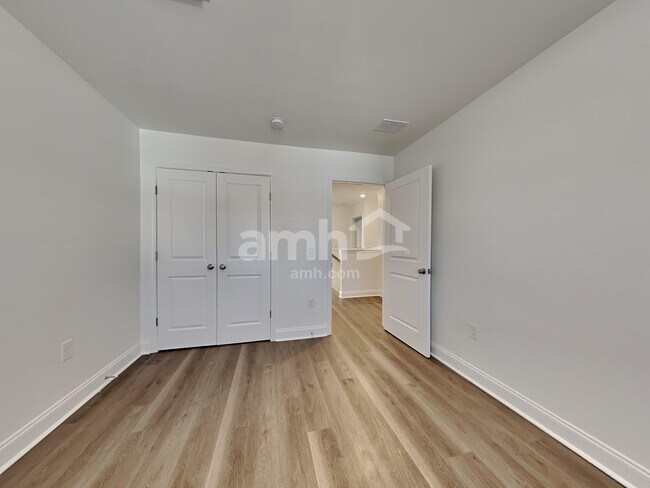 Building Photo - 313 Calla Lily Ct