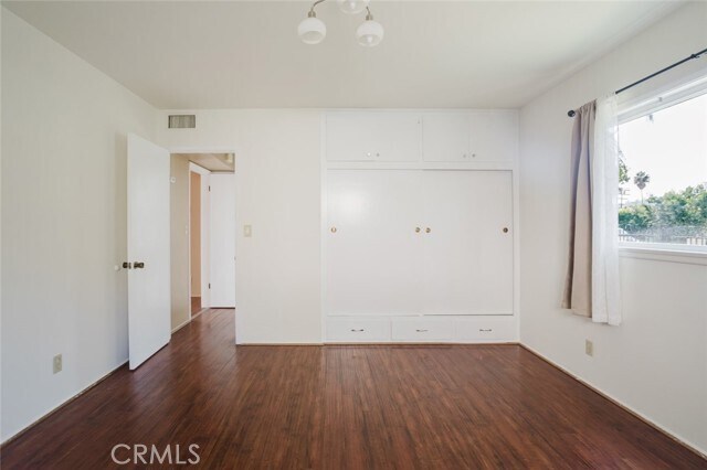 Building Photo - 3131 Perlita Ave