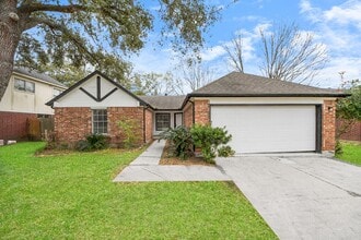 Building Photo - 4915 Pecan Grove Dr
