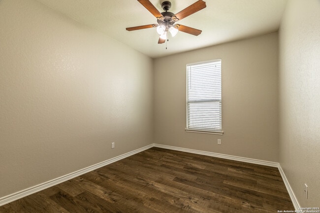 Building Photo - 682 Pond Springs