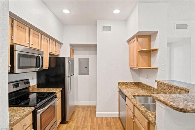 Building Photo - 23560 Walden Center Dr