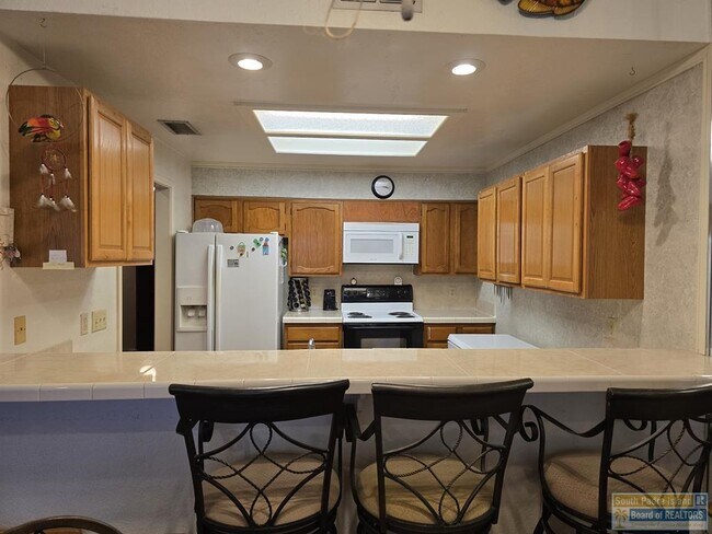 Building Photo - 77 Santa Isabel Blvd