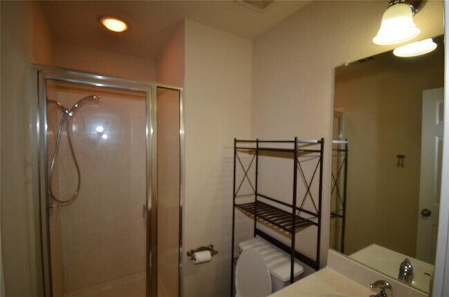 Building Photo - 2309 Jesse Owens Dr